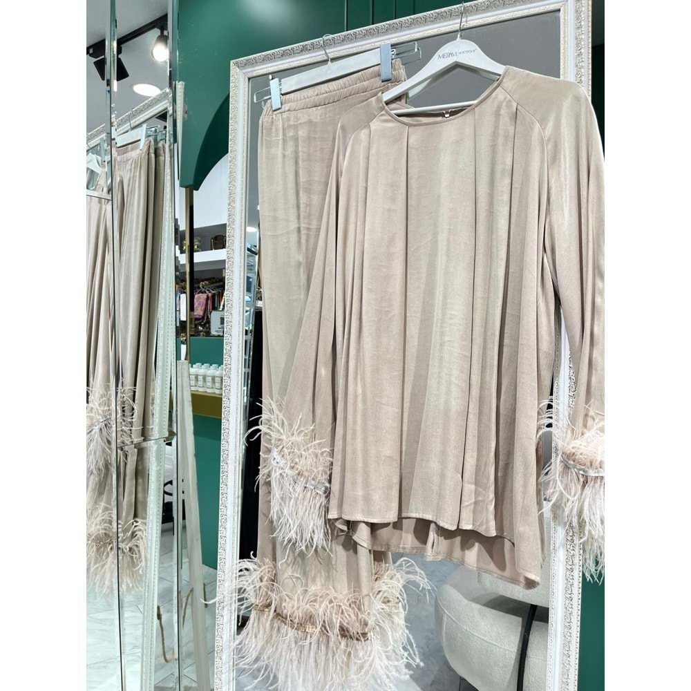 LİSA İPEK CUPRA TÜYLÜ İKİLİ TAKIM - BEJ - 3