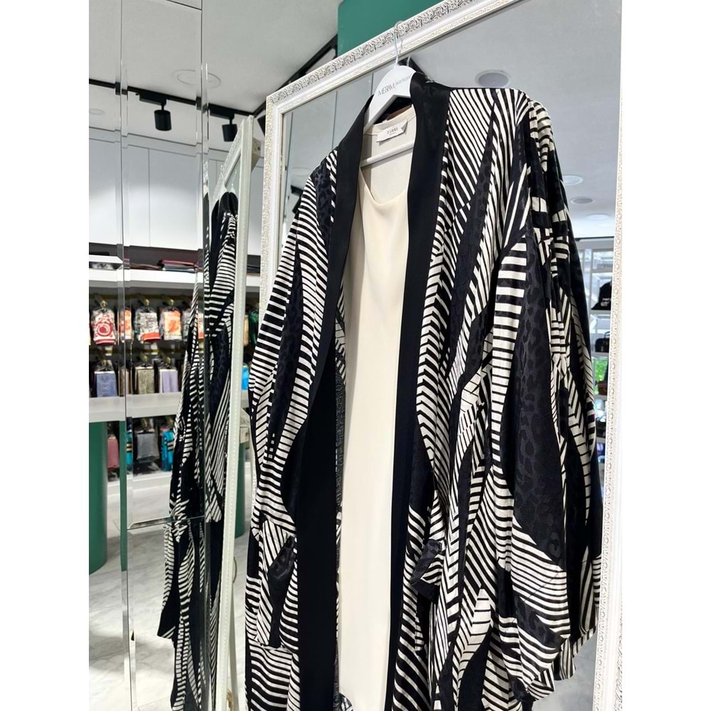 ZÜHRE CRİSP TAKIM - SİYAH-BEYAZ - 3