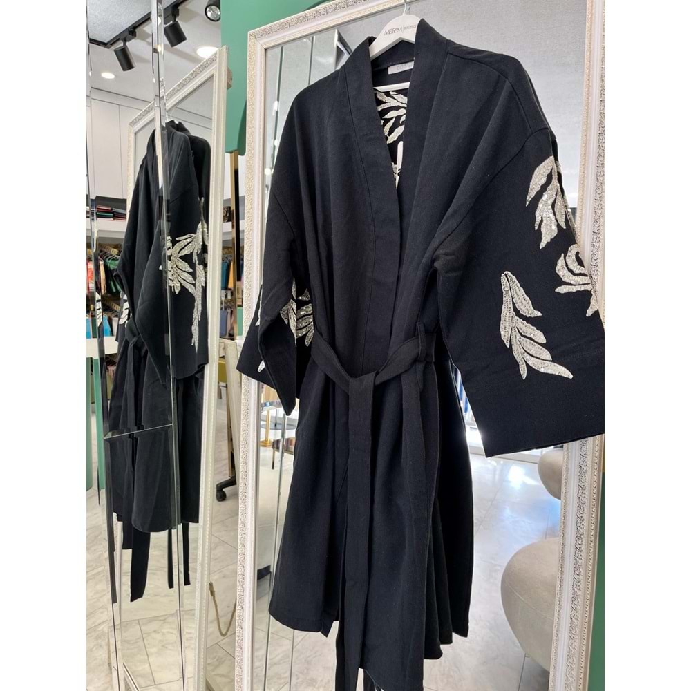 ADN İŞLEMELİ KİMONO PAMUK GABARDİN - SİYAH - (40-46 BEDEN UYUMLU)