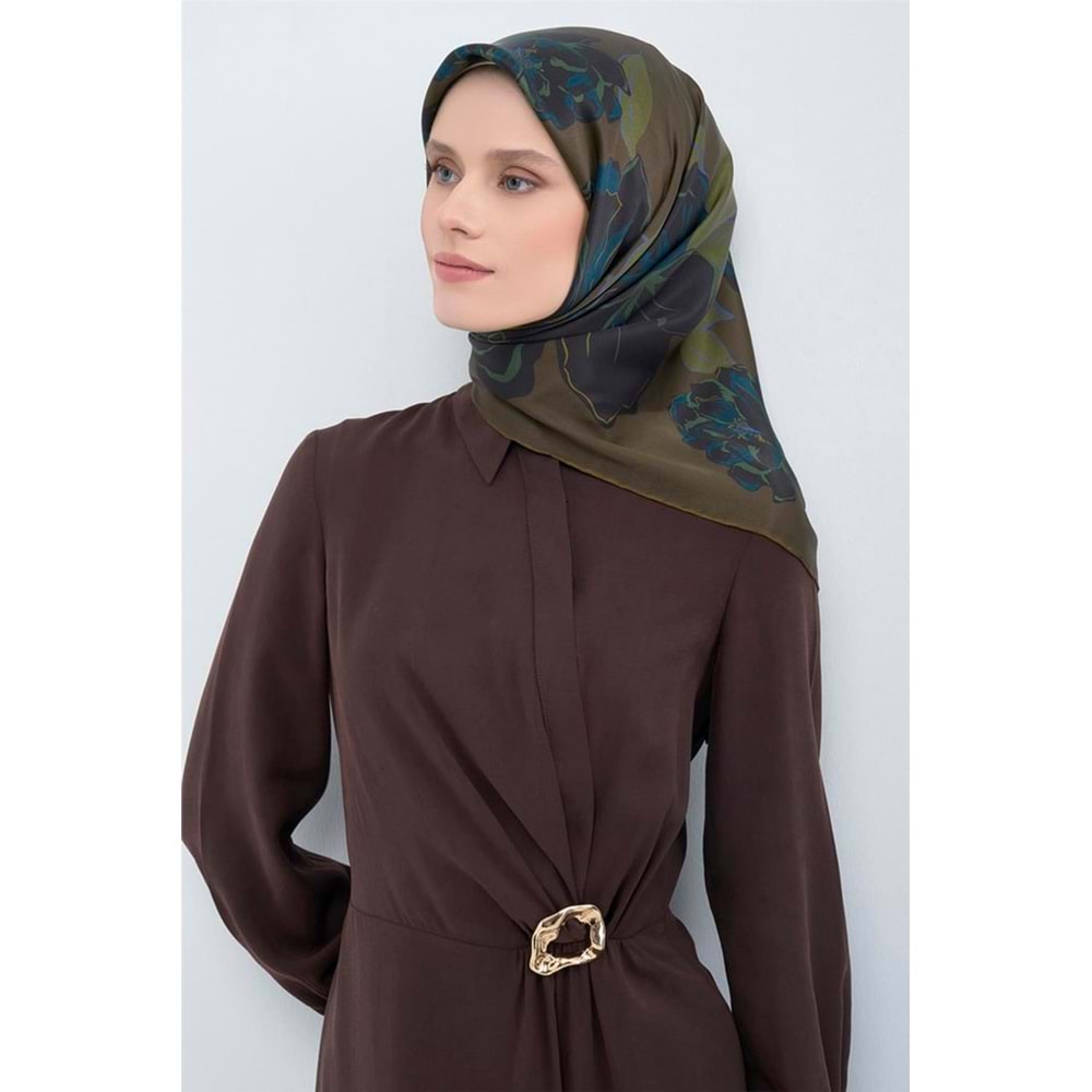 ARMİNE SAF İPEK EŞARP 2026 İLKBAHAR-YAZ DESEN 9 - 2