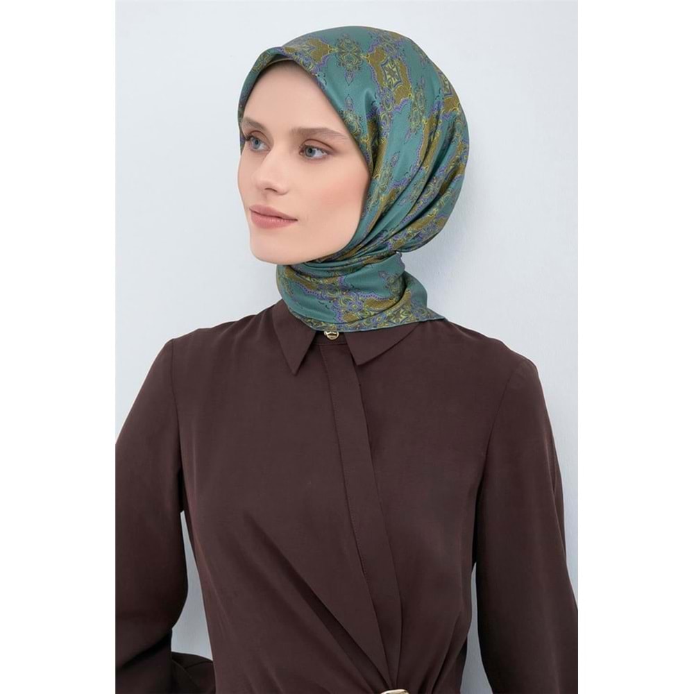 ARMİNE SAF İPEK EŞARP 2026 İLKBAHAR-YAZ DESEN 10 - 5