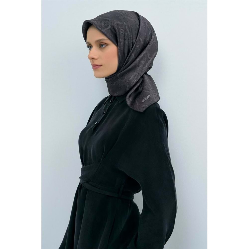 ARMİNE SAF İPEK EŞARP 2026 İLKBAHAR-YAZ DESEN 10 - 8