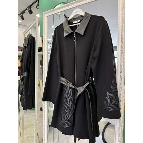 HALE BAROQUE DERİ DETAYLI CEKET