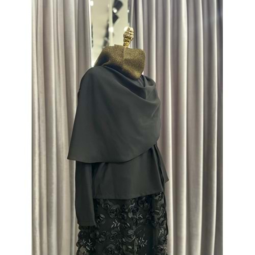 VATKATEX GÜLLÜ ETEKLİ TAKIM - SİYAH - 44