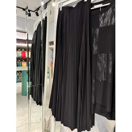 CLEMENCE ETEKLİ TAKIM