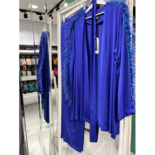 LİSA TÜYLÜ PANTOLON TAKIM