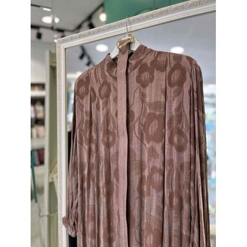 PUANE İPEK CUPRA GÜL DESENLİ ELBİSE