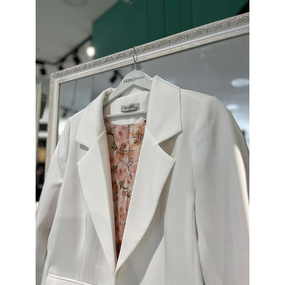 MISSESSE ASTARLI BLAZER CEKET 6002 - BEYAZ - XL