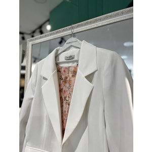 MISSESSE ASTARLI BLAZER CEKET 6002 - BEYAZ - XL
