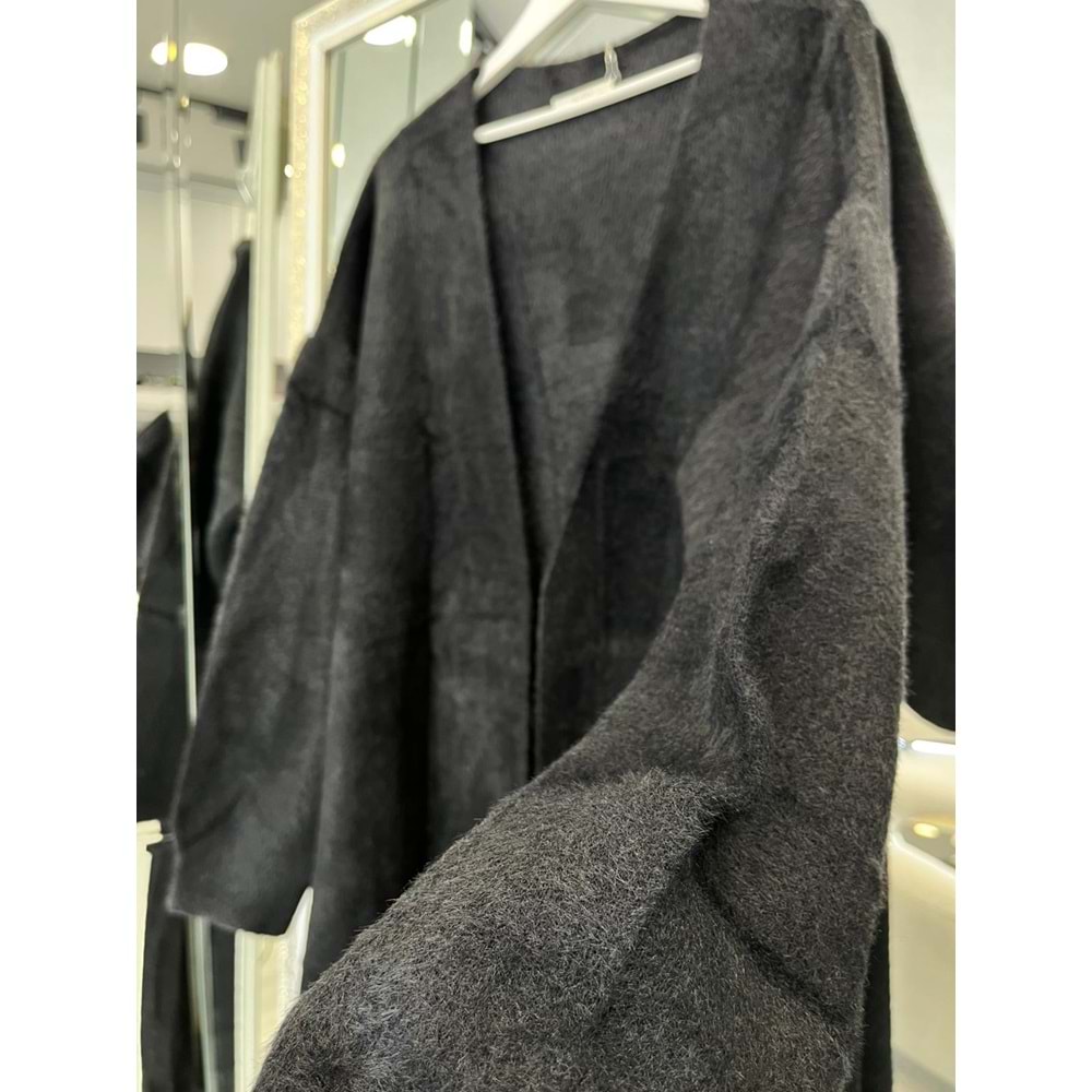 ADN ANGORA HIRKA - SİYAH - STANDART (42-46 BEDEN UYUMLU)