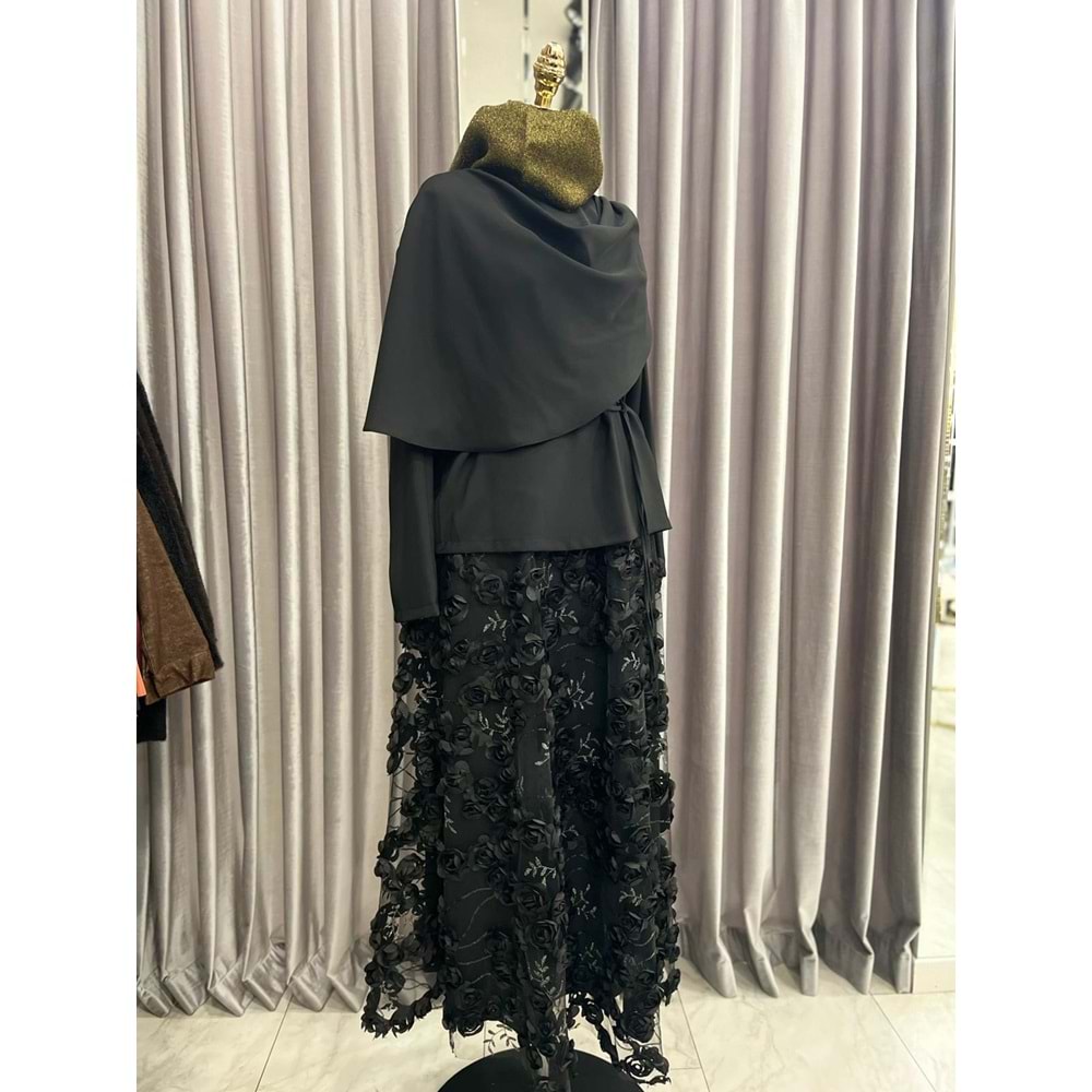 VATKATEX GÜLLÜ ETEKLİ TAKIM - SİYAH - 46