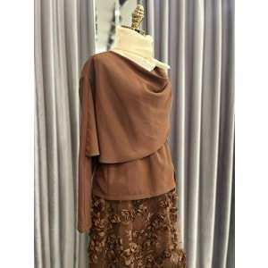 VATKATEX GÜLLÜ ETEKLİ TAKIM - KAHVERENGİ - 46