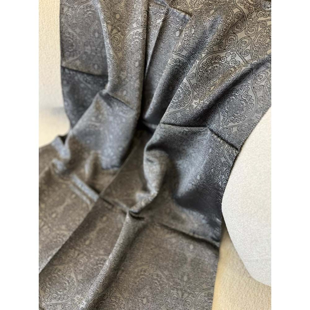 İPEKSELİ KENDİNDEN DESENLİ JAKARLI ŞAL - 4