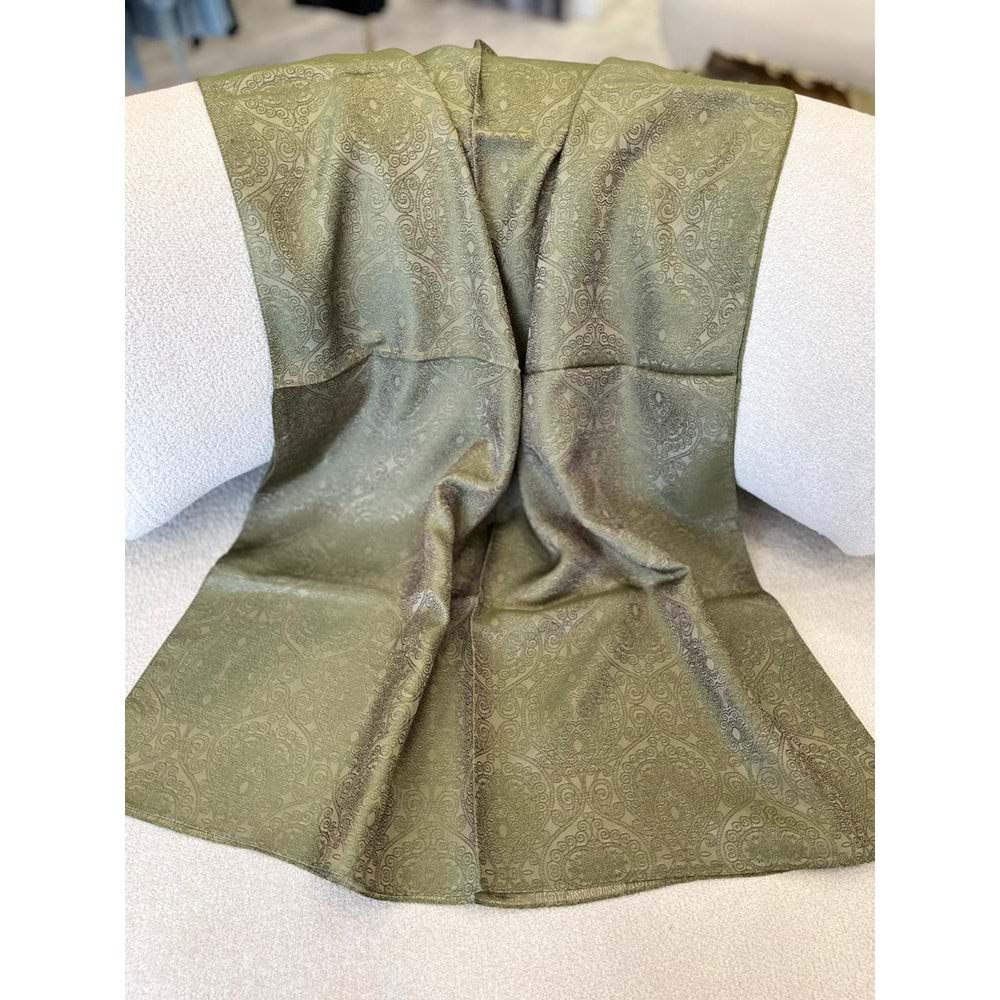 İPEKSELİ KENDİNDEN DESENLİ JAKARLI ŞAL - 15